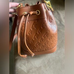 Glamaholic Medium Bucket Bag